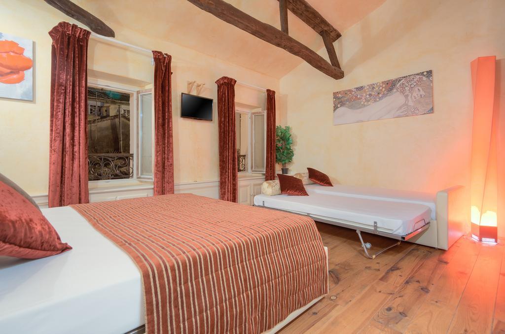 דירות קאן Charming House מראה חיצוני תמונה